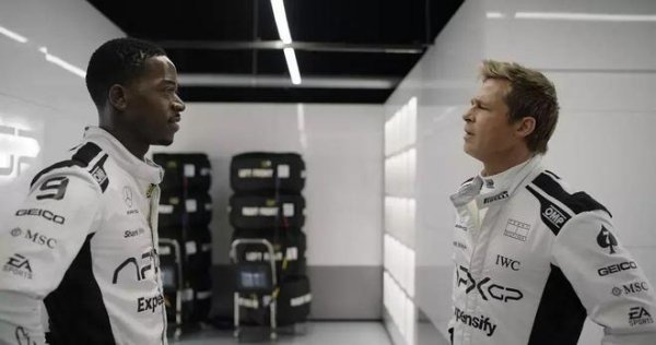 炒股开户 苹果《F1》狂飙, 阿里腾讯学不会